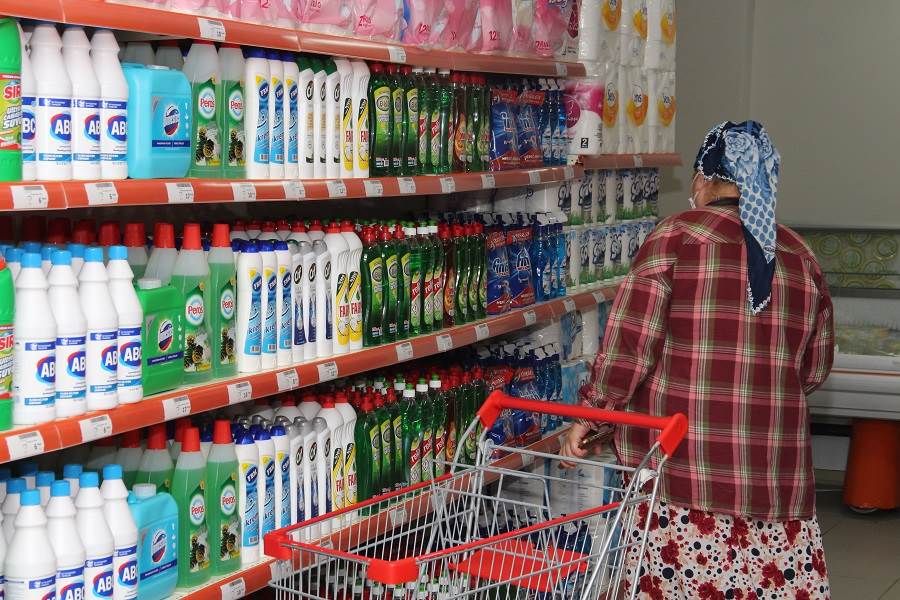 BU MARKETTE PARA DEĞİL, İYİLİK GEÇİYOR